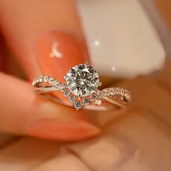 Najvišja ljubezen nekaj obroč štiri-nevihte imitacije moissanite diamantni prstan moške in ženske modele 1 karat krono odpiranje par obroč