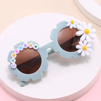 Ustvarjalni Otroci sončna Očala Moda Trendy Design Cvet Pismo Oblike, sončna Očala Fantje Dekleta Candy Barve UV400 HD Vizijo Očala