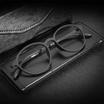 Novi Ultra-lahkih Retro Okrogle Gume Titana Očala Okvir Univerzalna Očala Za Moške in Ženske Udobno Neobčutljiv Očala